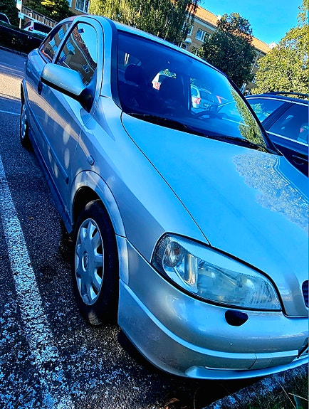 Opel Astra 3 of 5