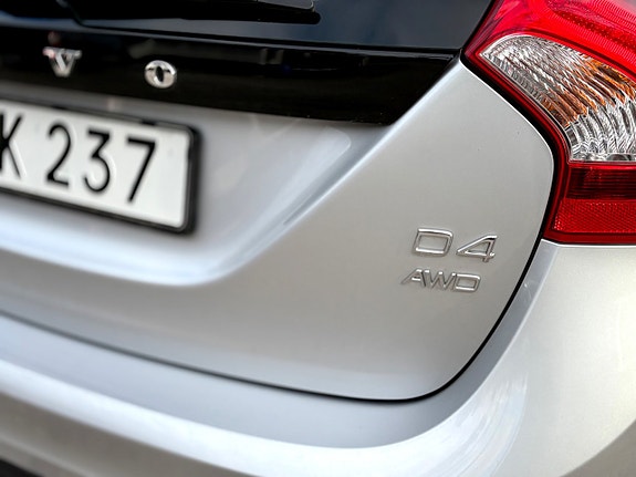 Volvo V60 Cross Country 10 of 29
