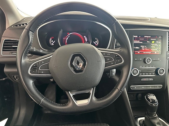 Renault Megane 11 of 12