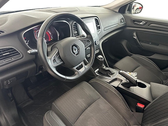 Renault Megane 10 of 12
