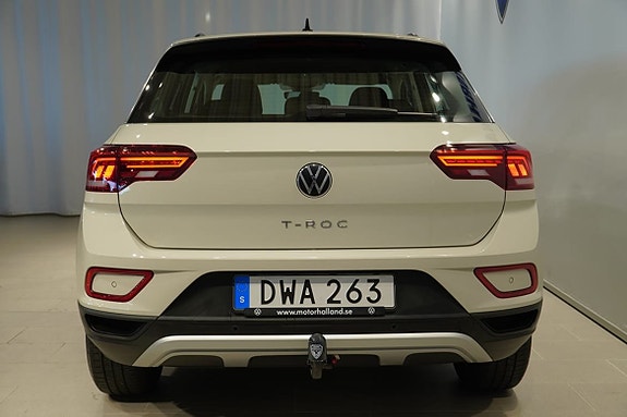 Volkswagen T-Roc 6 of 16
