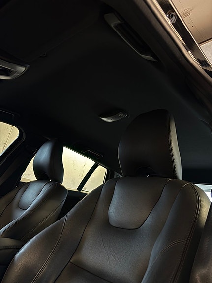 Volvo V60 Cross Country 24 of 25