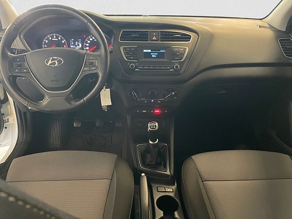 Hyundai i20 9 of 11