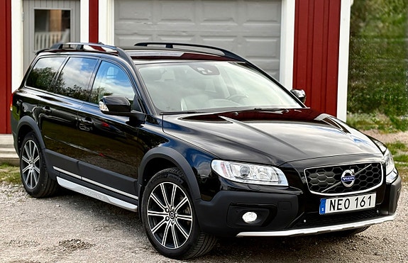 Volvo XC70 3 of 30