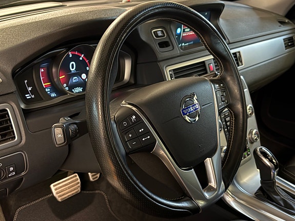 Volvo XC70 26 of 30