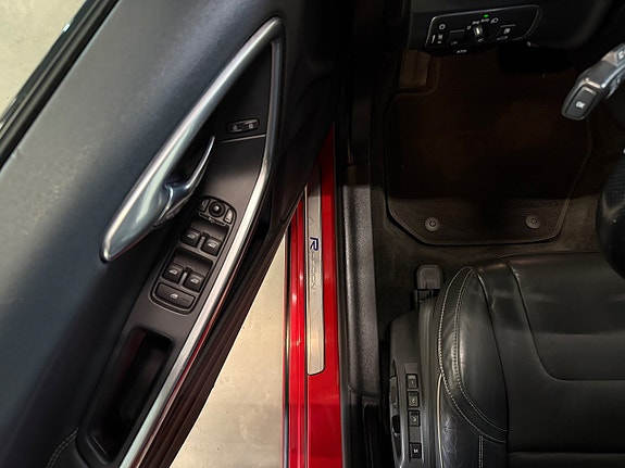 Volvo S60 8 of 22