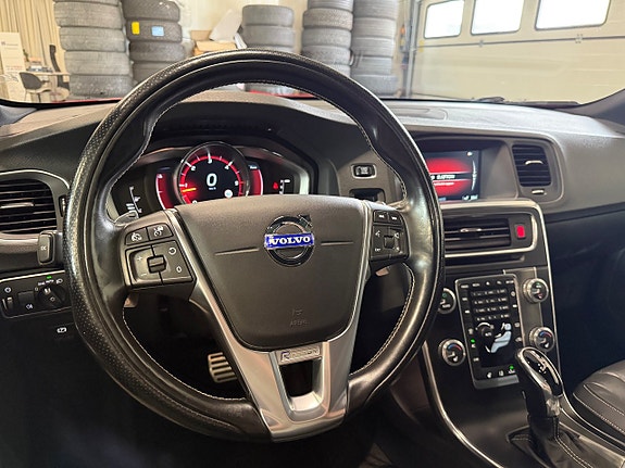 Volvo S60 11 of 22