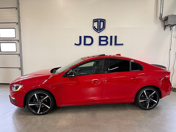 Volvo S60 2 of 22
