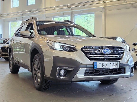 Subaru Outback 3 of 15