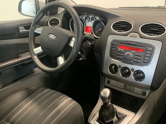 Ford Focus 7 of 10