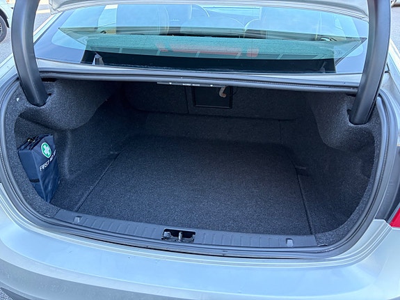Volvo S60 9 of 20