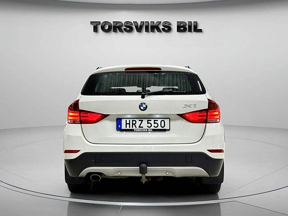 BMW X1 4 of 12