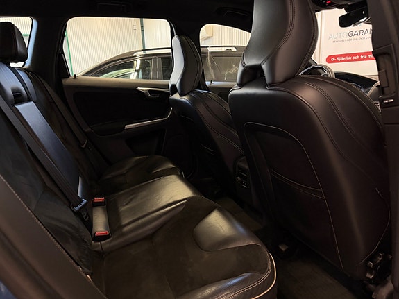 Volvo XC60 21 of 23