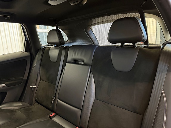 Volvo XC60 20 of 23