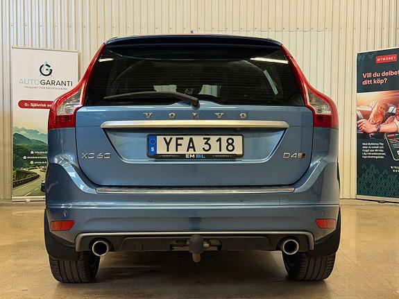 Volvo XC60 6 of 23
