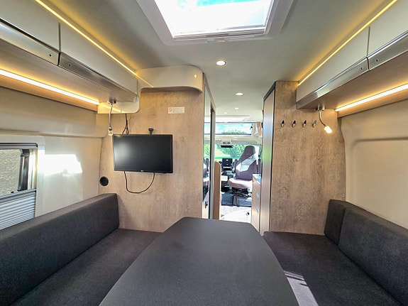 Laika Ecovip 645 12 of 15