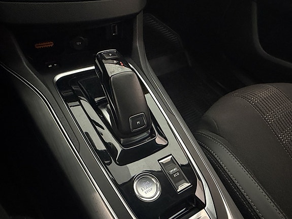 Peugeot 308 SW 24 of 30