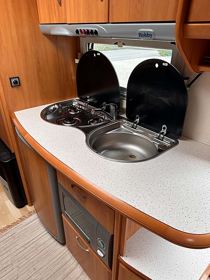 Hobby 560 Kmfe DE Luxe 3 of 8