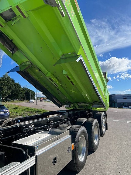 Volvo FH16 550 8x4*4 Tridem Tippbil I-See, Fullutrustad 10 of 12