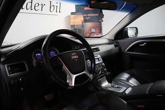 Volvo XC70 7 of 23