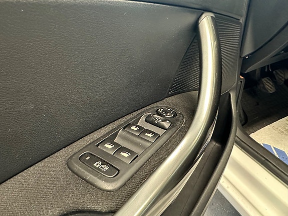 Peugeot 308 7 of 18