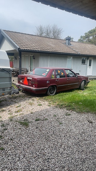 Volvo 850 2 of 13