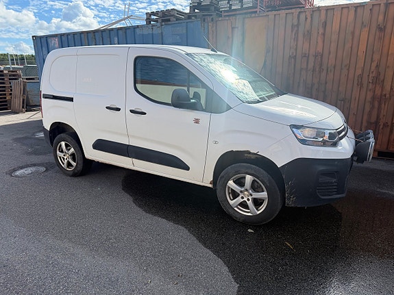 Citroen Berlingo 4 of 6