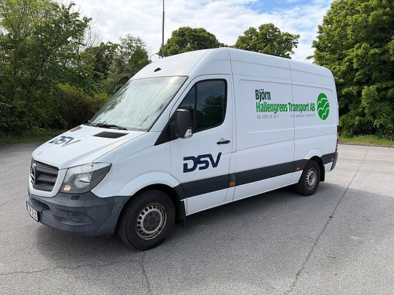 Mercedes-Benz Sprinter 208