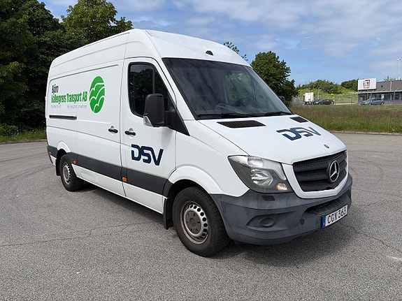 Mercedes-Benz Sprinter 208 4 of 6