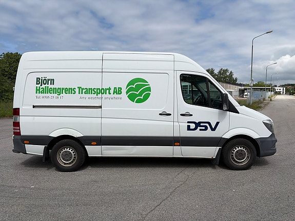Mercedes-Benz Sprinter 208 5 of 6