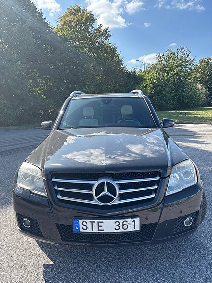 Mercedes-Benz GLK-Klass 2 of 6