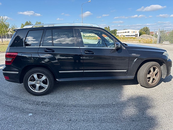 Mercedes-Benz GLK-Klass 4 of 6