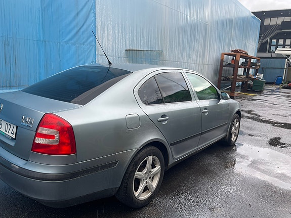 Skoda Octavia 5 of 9
