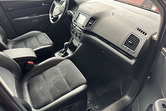 Volkswagen Sharan 5 of 24