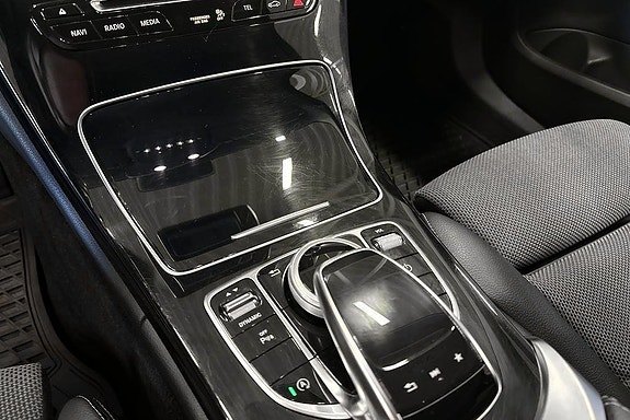 Mercedes-Benz C220 d 12 of 16