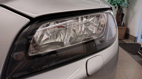 Volvo S80 8 of 12