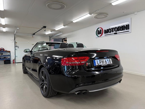 Audi S5 14 of 27