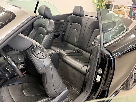 Audi S5 12 of 27