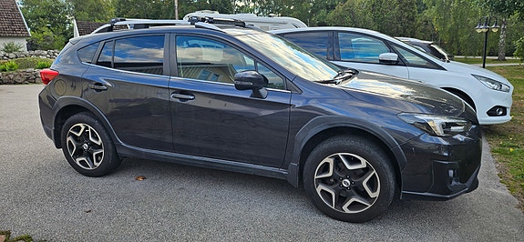 Subaru XV 2 of 5