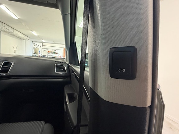 Seat Alhambra 12 of 22