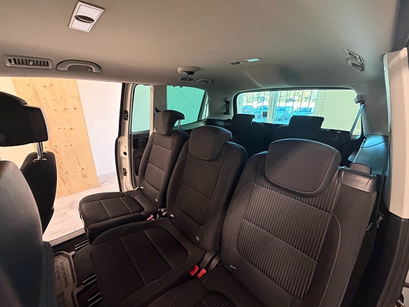 Seat Alhambra 5 of 22