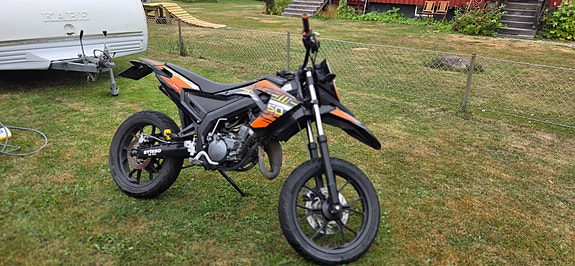 Derbi Senda Xtreme SM50 2 of 3