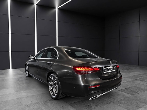 Mercedes-Benz E220 d 4 of 21