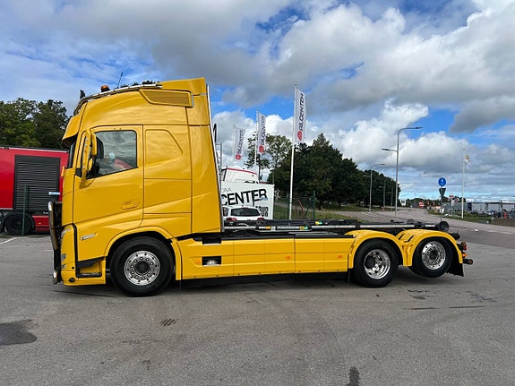 Volvo FH13 500 6x2*4 Lastväxlare I-Save, Mkt påkostad 2 of 12