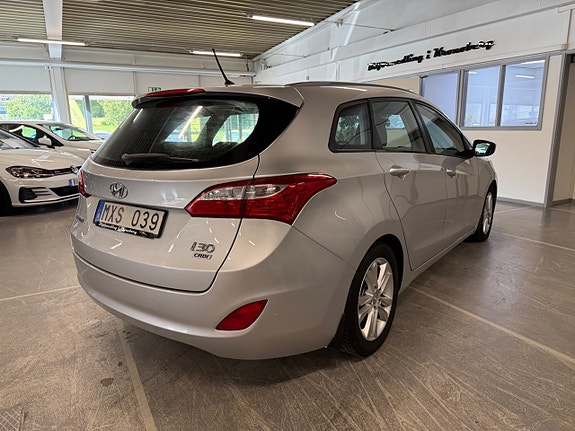 Hyundai i30 3 of 15