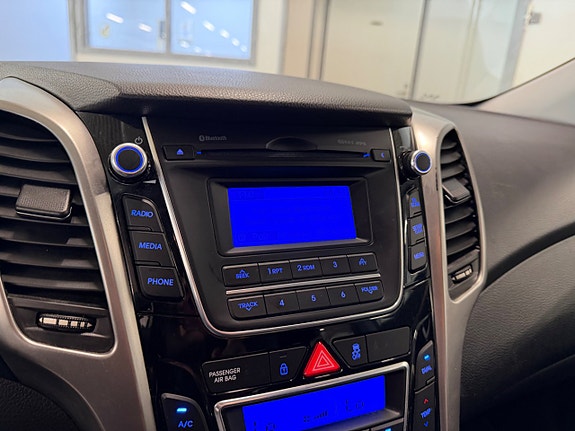 Hyundai i30 14 of 15
