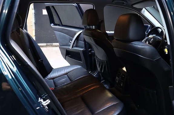 BMW 523i 13 of 24