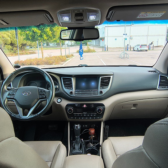 Hyundai Tucson 6 of 19