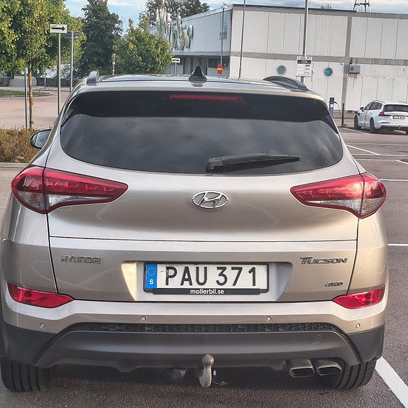 Hyundai Tucson 9 of 19