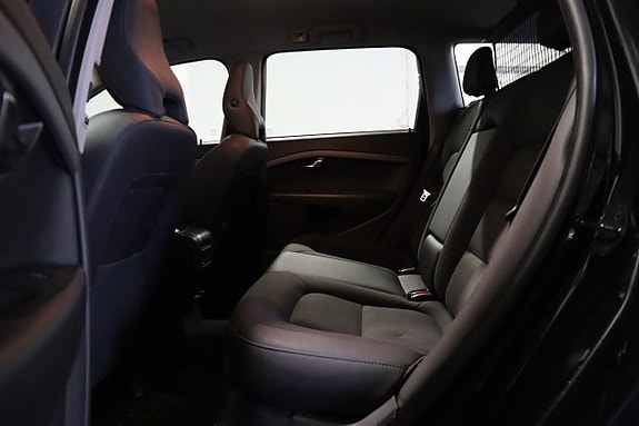 Volvo V70 10 of 18